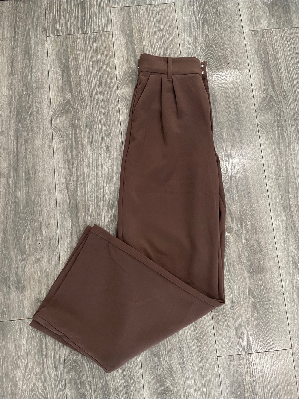 Abercrombie & Fitch Women's Wide-Leg Pants in Brown